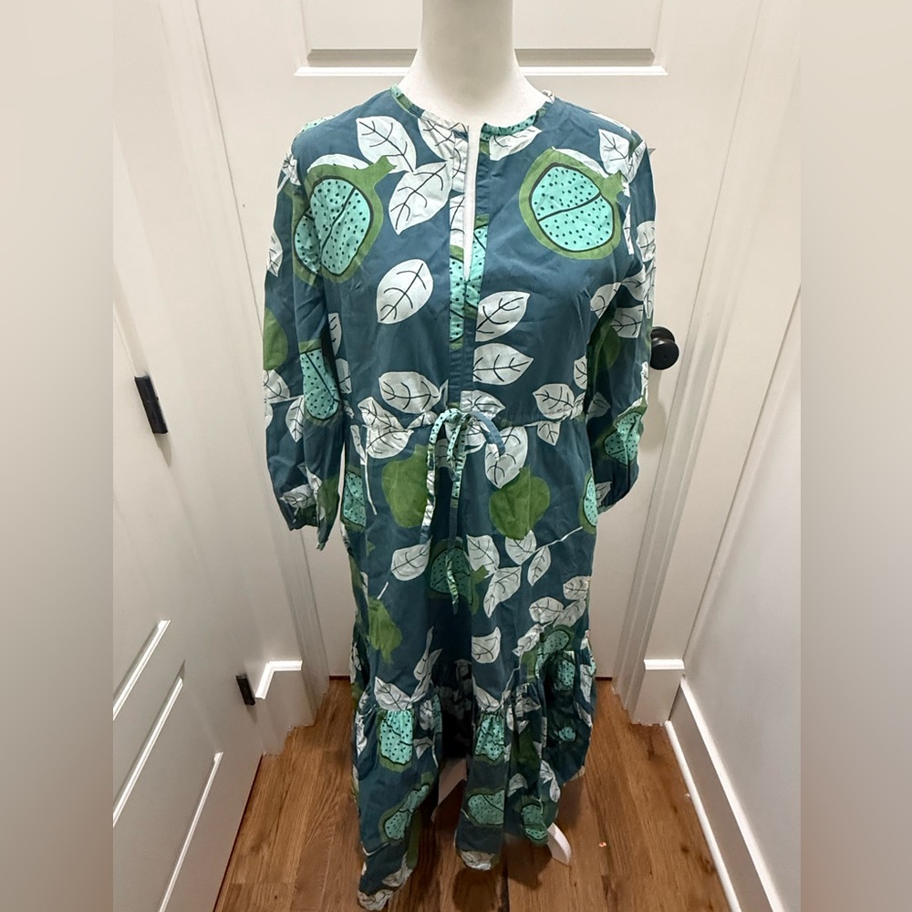 Olivia James The Label. Tiered Cotton Lydia Dress. Blue/Green Leaf Print. XS.